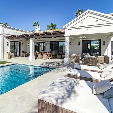 Villa Casiopea- Stunning In *