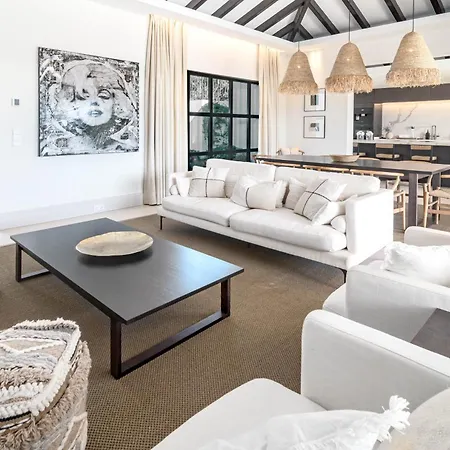 Villa Casiopea- Stunning In *